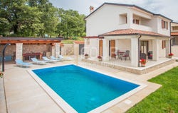 Kaštelir-Labinci, Istria County 52464