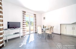Milna, Split-Dalmatia County 21405