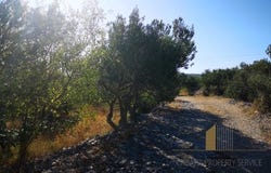 Milna, Split-Dalmatia County 21405