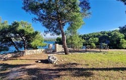 Brač, Splitsko-dalmatinska