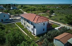 Poličnik, Zadarsko-kninska