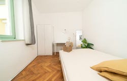 Tompa utca, Budapest, Budapest 1094
