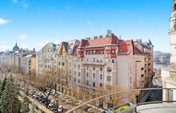 Falk Miksa utca, Budapest, Budapest 1055