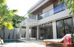 Ungasan, Bukit, Bali 80351