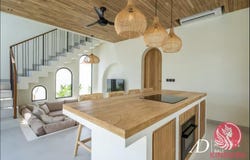 Pantai Seseh, Badung, Bali 80361