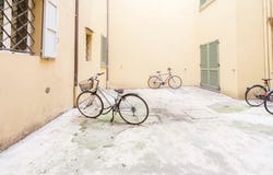 Via Nosadella, Bologna, Emilia-Romagna 40123