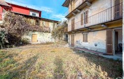 vicolo caraffa 4, Casale Corte Cerro, Piedmont 28881