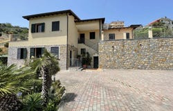 Bordighera alta, Liguria 18012