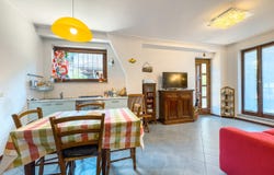 Stresa, Piedmont 28838