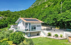 Marone, Lombardy 25054
