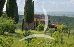 Radicofani, Tuscany 53040