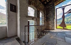 Como, Lombardy 22100