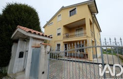 Fermo, Marche 63900