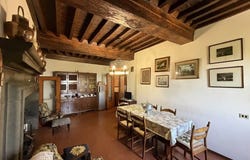 Cortona, Tuscany 52044