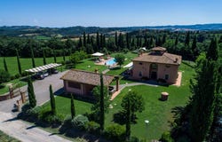 Peccioli, Tuscany 56037