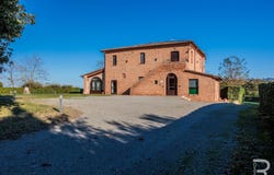 Chiusi, Chiusi, Tuscany 53043