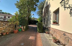Empoli, Tuscany 50053