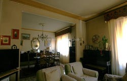Sinalunga, Tuscany 53048