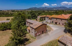Sorano, Sorano, Tuscany 58010