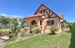 Montescudaio, Tuscany 56040