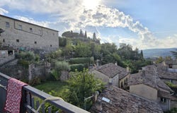 Todi, Umbria 06059