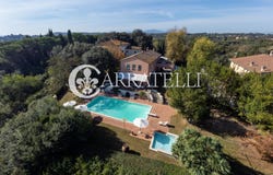 Fucecchio, Tuscany 50054