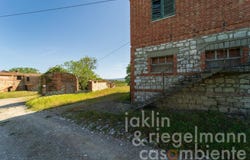 Asciano, Tuscany 53041