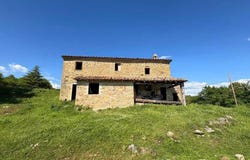 Cortona, Tuscany 52044