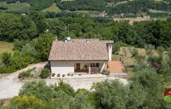 Gaglietole, Umbria 06050