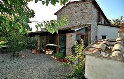 Cortona, Tuscany 52044