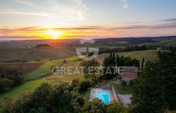 Volterra, Pisa