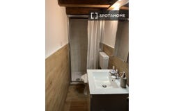milan, Lombardy 20136