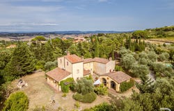 Lari, Lari, Tuscany 56035