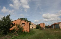 Bettolle, Tuscany 53048
