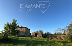 Chiusi, Tuscany 53043