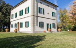 Fucecchio, Tuscany 50054