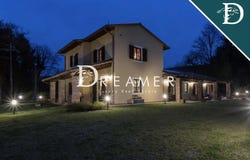 Lucca, Tuscany 55100
