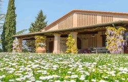 Peccioli, Tuscany 56037