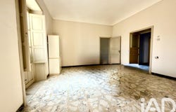 Noto, Sicily 96017