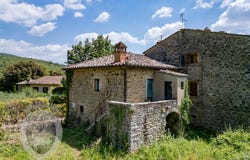 Cortona, Tuscany 52044