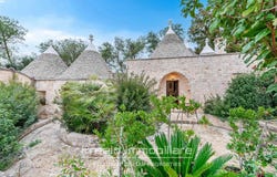 Cisternino, Apulia 72014