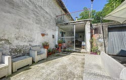 Urbino, Marche 61029