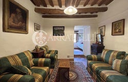 Cetona, Tuscany 53040