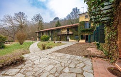 Rivalba, The Piedmont 10090