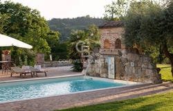 Basques, Umbria 05023