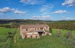 Trequanda, Tuscany 53020