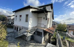 Villaggio Bensi 7, Lavena Ponte Tresa, Lombardy 21037