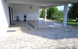 Alba Adriatica, Abruzzo 64011