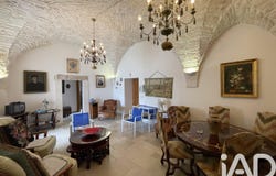 Cisternino, Apulia 72014