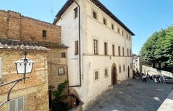 Montepulciano, Tuscany 53045